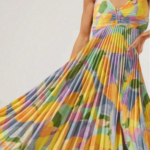 Yellow Boho Women's Floral Print Pleated Spaghetti Strap Sexy V-Neck Sundress - Picture 3 of 8